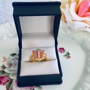 Butterfly ring size 7